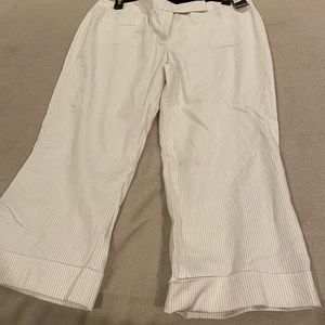 New York & Company Capris